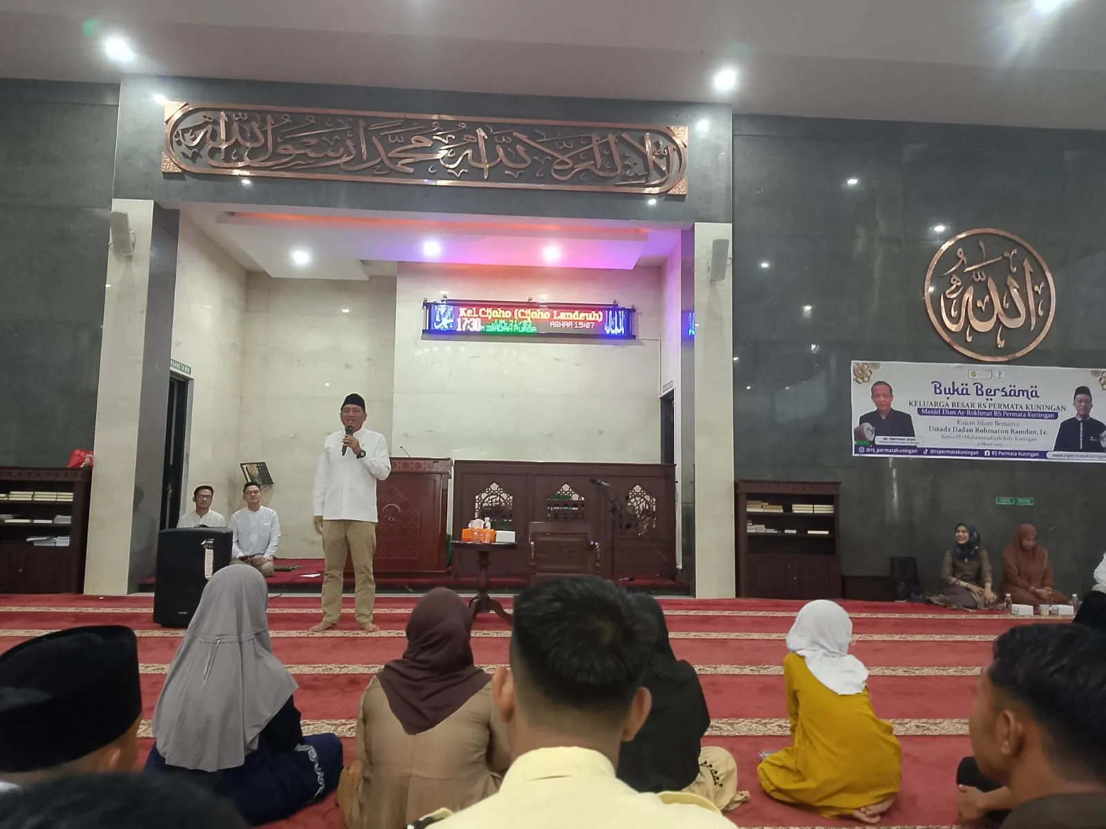 Anggota DPR RI H. Rokhmat Ardiyan Gelar Buka Bersama dengan Keluarga Besar RS Permata Kuningan