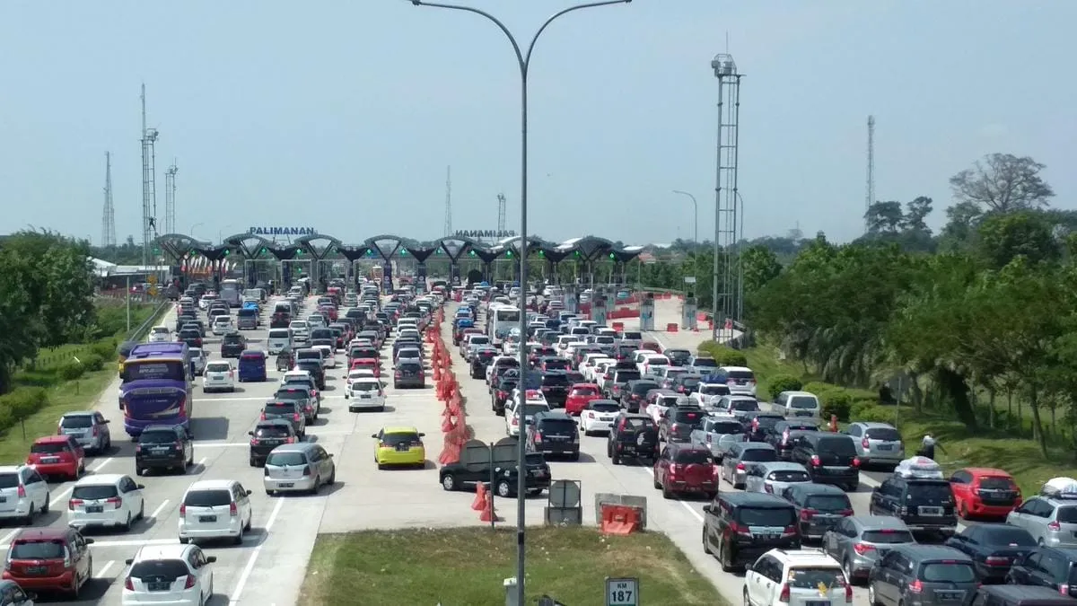 Puncak Arus Mudik di Tol Cipali Terjadi Hari Ini