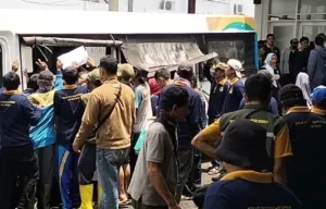 Silaturahmi Ramadhan Ratusan THL Dan Ulama Mendapat Paket Bingkisan Jelang Idul Fitri