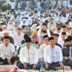 Ribuan Warga Desa Purwasari – Kuningan Sholat Idul Fitri dengan Khidmat