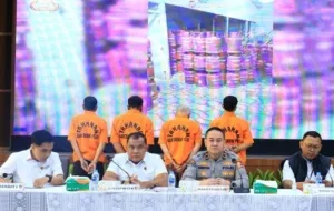 Bareskrim Polri Bongkar Praktik Oplosan Gas LPG Bersubsidi di Karawang dan Semarang