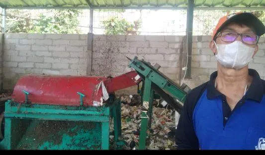 Pemdes Manislor Jalaksana Dorong Masyrakat Kelola Sampah Mandiri