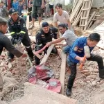 Seorang Buruh Meninggal Dunia Tertimpa Material Bangunan di Cirendang, Tim Gabungan Lakukan Evakuasi Cepat