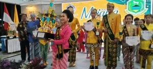 Cinta Maharani Raih Piala Bupati Kuningan di Ajang Mojang Jajaka Alit dan Remaja 2025
