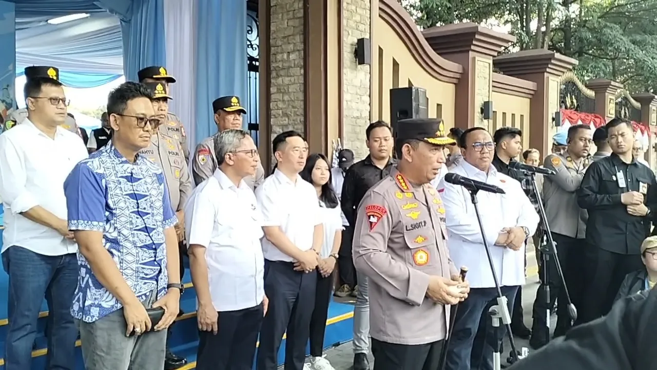 Kapolri dan Presiden KSPSI Melepas Ribuan Pekerja Terdampak PHK: Harapan Baru di Tengah Krisis