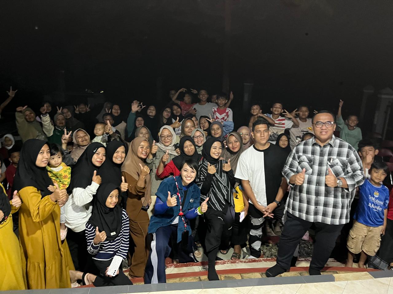 Foto Bersama Di Rumah Kediaman Agn