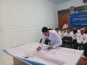 Penandatanganan Pakta Integritas