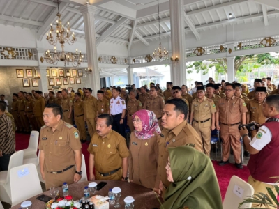 Saat Menyanyikan Indonesia Raya