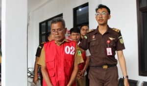 Tersangka Kasus Korupsi Dd