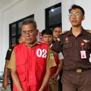 Tersangka Kasus Korupsi Dd