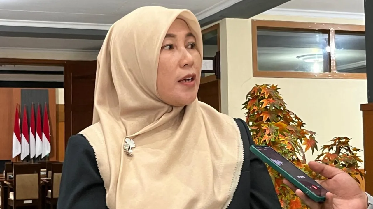 Wakil Bupati Kuningan Hj.tuti Andrianish.mkn