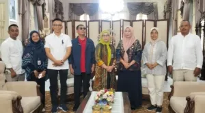 Foto Bersama Dengan Tim Kementerian Desa