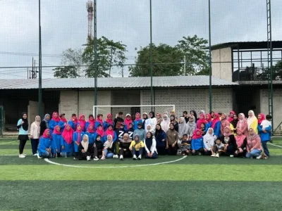 Foto Bersama Usai Acara Senam Hut Bank Kuningan