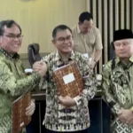 Foto Bersama Usai Penadatanganan Mou
