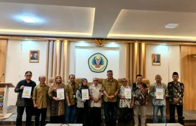 Poto Bersama Usai Pengambilan Nomer