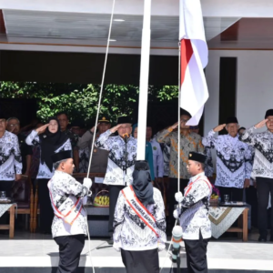 Upacara Peringatan Hari Guru