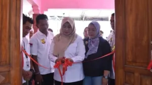 Wakil Bupati Kuningan Saat Peresmian Kantor Media