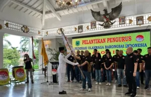 Arief Komara Se Saat Pelantikan