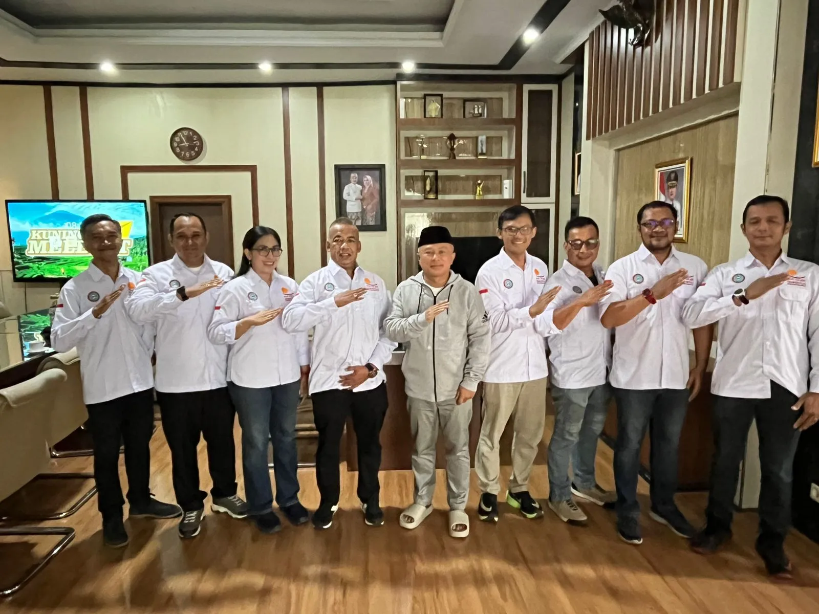 Dpc Kspsi Agn Bersama Bupati Kuningan