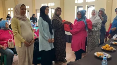 Gow Berbagi Pada Ibu Hamil Dan Lansia