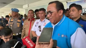 Presiden Buruh Andi Gani Nena Wea Sh.mh