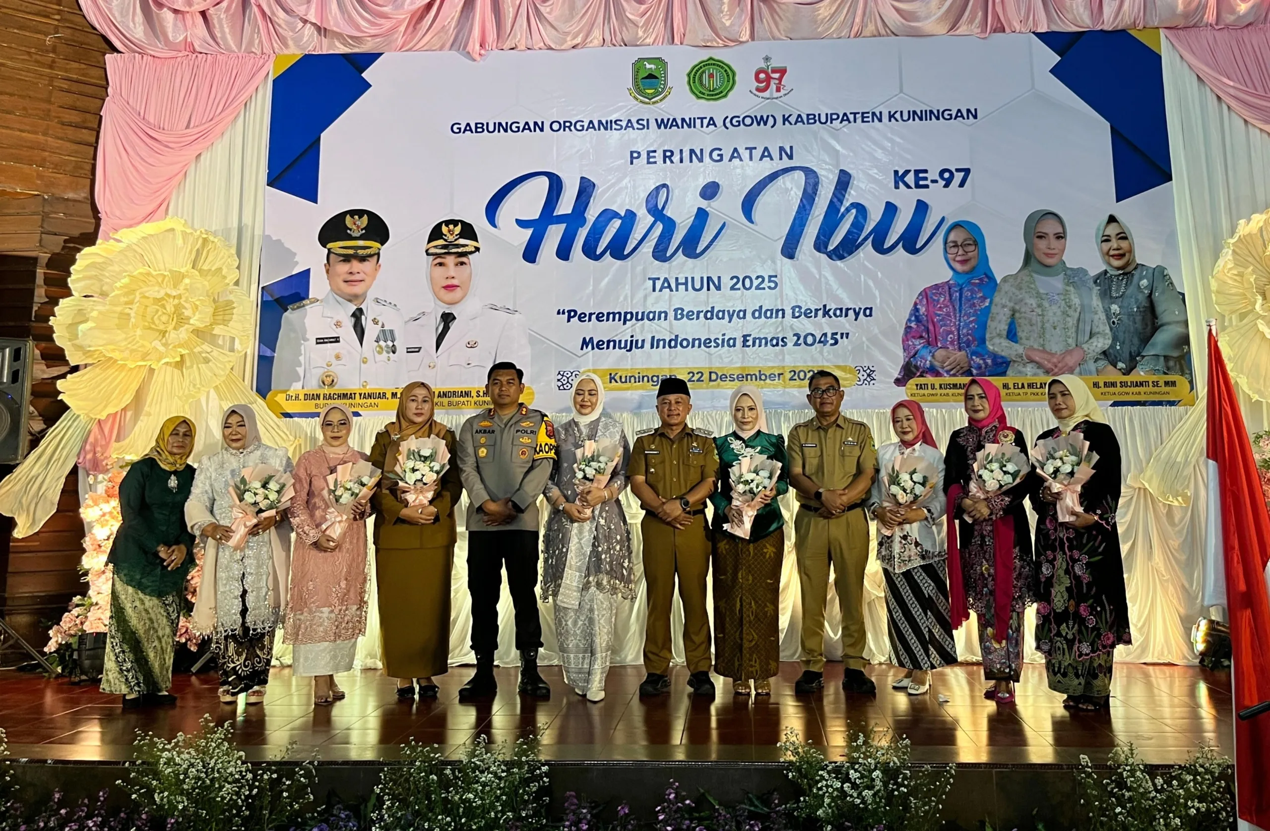 Puncak Peringatan Hari Ibuke 97