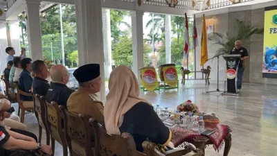 Sambutan Ketua Fobsi Arief Komara Se