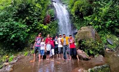 Foto Bersama Usai Pelepasan