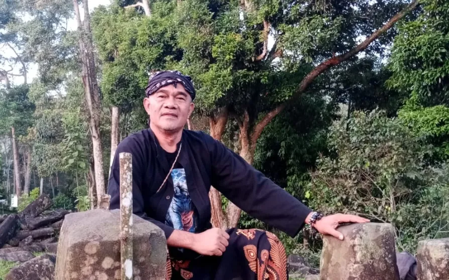 Guru Besar Padepokan Bhuwana Uga Padjadjaran Kisaka