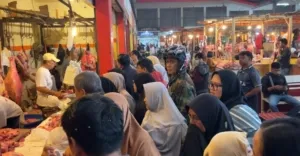 Hds Beef Diserbu Pelanggan