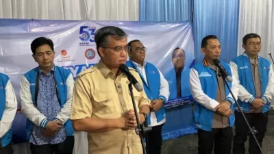 Menteri Tenaga Kerja Bersama Kapolri Dan Agn