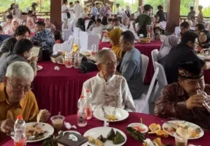 Acara Reunian Usal Lebaran