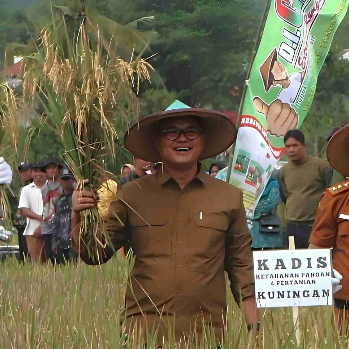 Dr.wahyu Hidayahmsi Kepala Diskatan