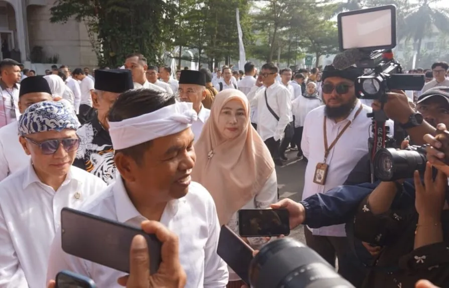 Gubernur Jabar Usai Acara Bersama Awak Media