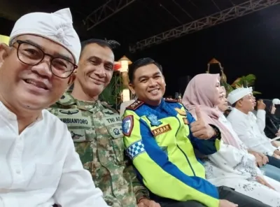 Jajaran Pimpinan Kuningan Saat Diatas Panggung Kdm