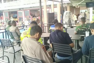 Saat Zoomeeting Kamtibmas