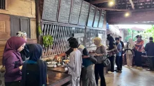 Sajian Manana Tradisional Khas Sunda