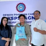 Simbolis Untuk Para Awak Media