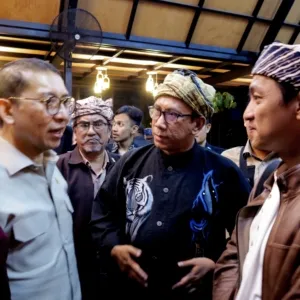 Dr. Aa Ade Kadarisman S.sos . M.t. M.sc