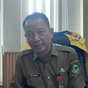 Kadis Putr Kuningan Ir.putu Bagiasna Mt