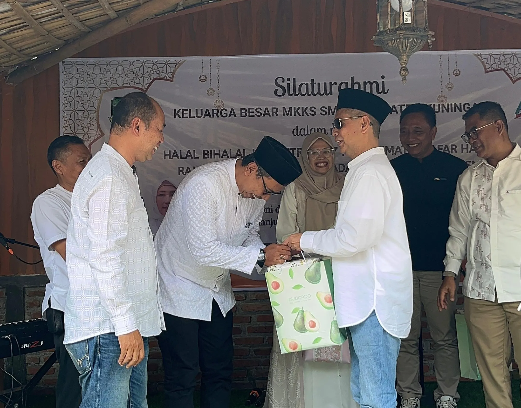 Kadisdik Dr.elon Saat Acara Halal Bihalal Mkks