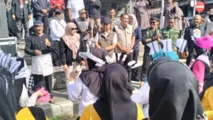 Wabub Dlm Kebersamaan Dengan Masyrakat
