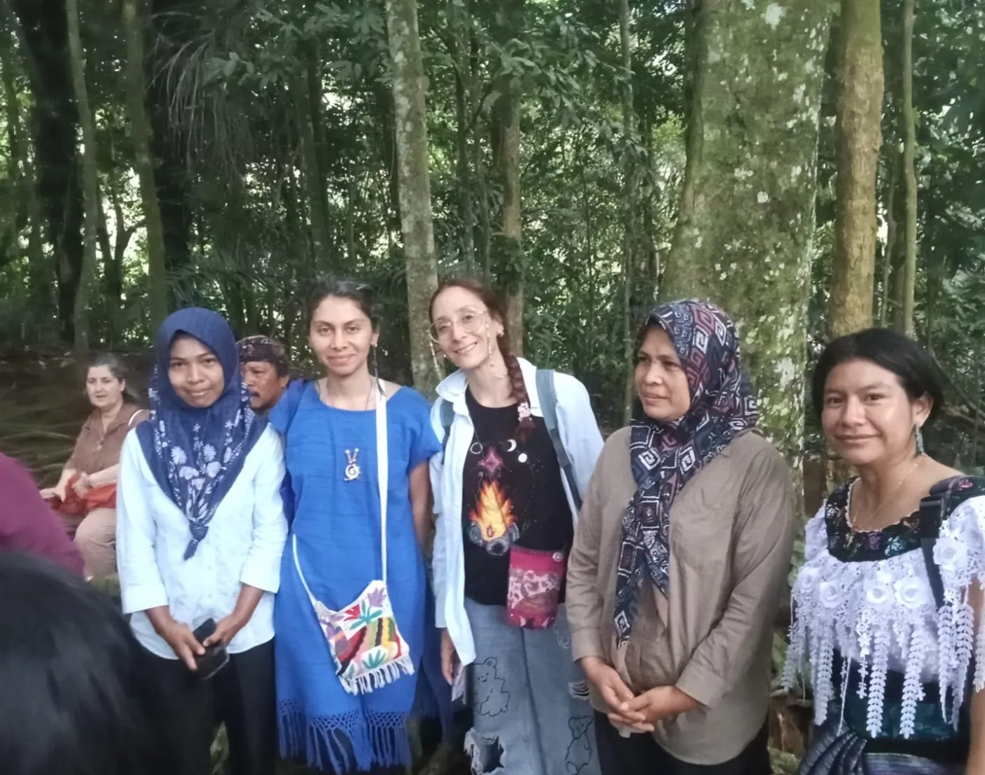 Wisatawan Asing Kunjungi Situs Sejarah