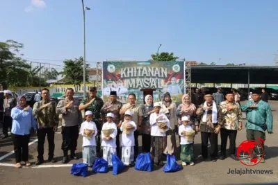 Acara sunatan masal