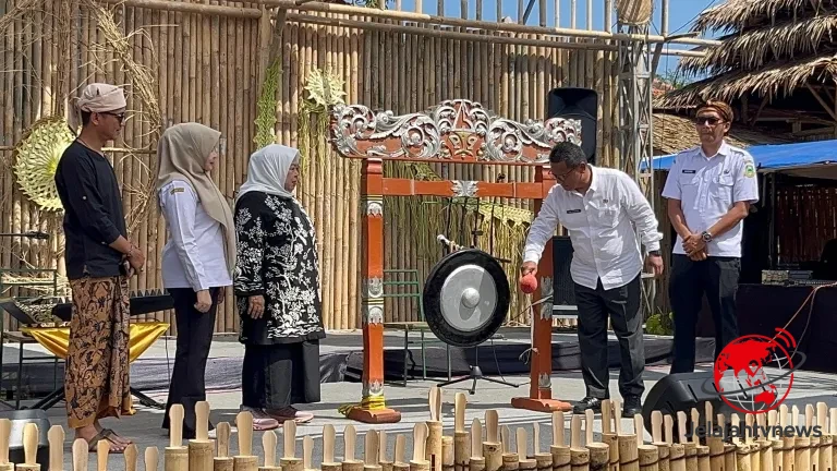 Milangkala Kopi Hawu ke 6 Perkuat Ekonomi Lokal Kuningan