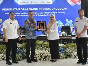 Pemkab Kuningan Dorong UMKM Daftarkan Merek Produk