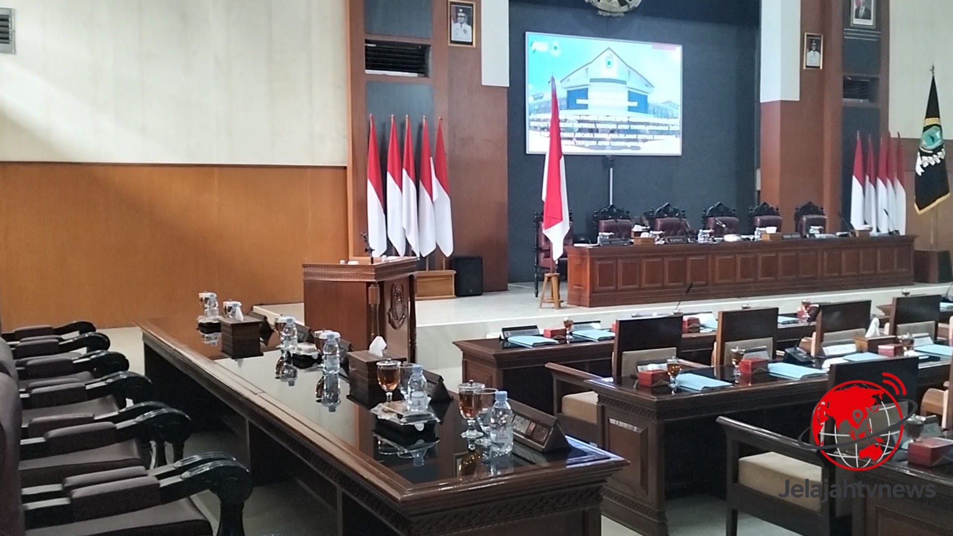 Kuorum Tak Terpenuhi, Sidang Paripurna DPRD Kuningan Diwarnai Perdebatan