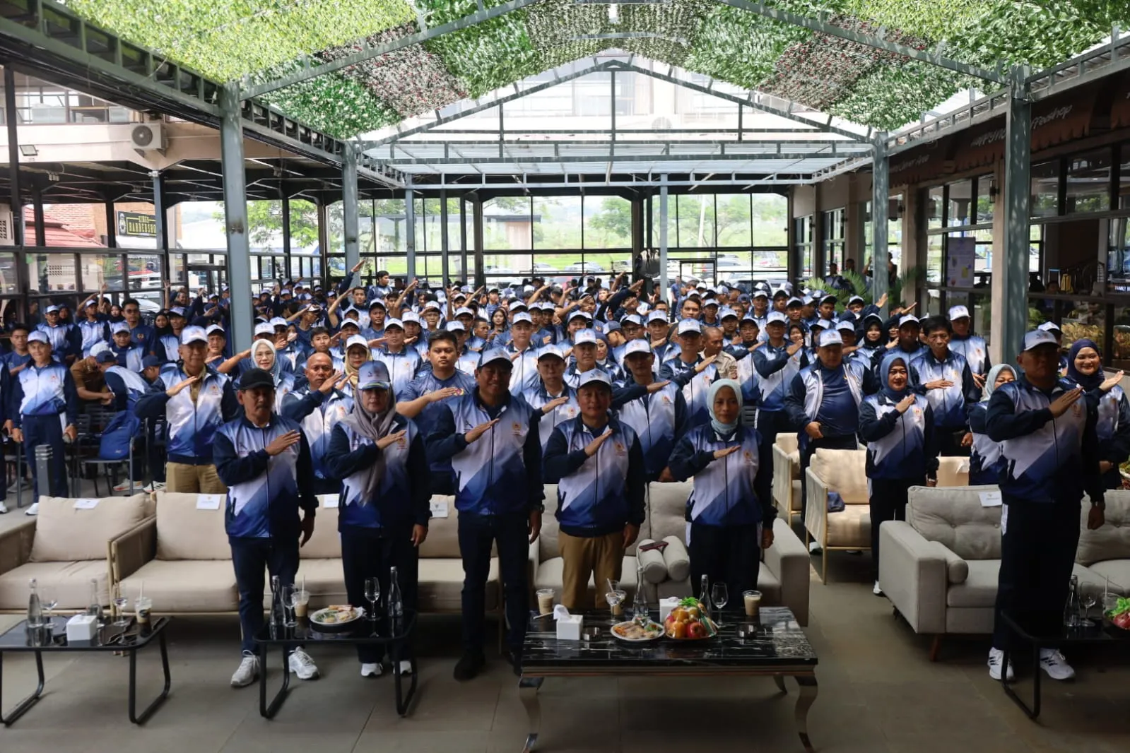 440 Kontingen Kuningan Menuju PORPROV XV Jabar, Bupati: Jangan Minder!
