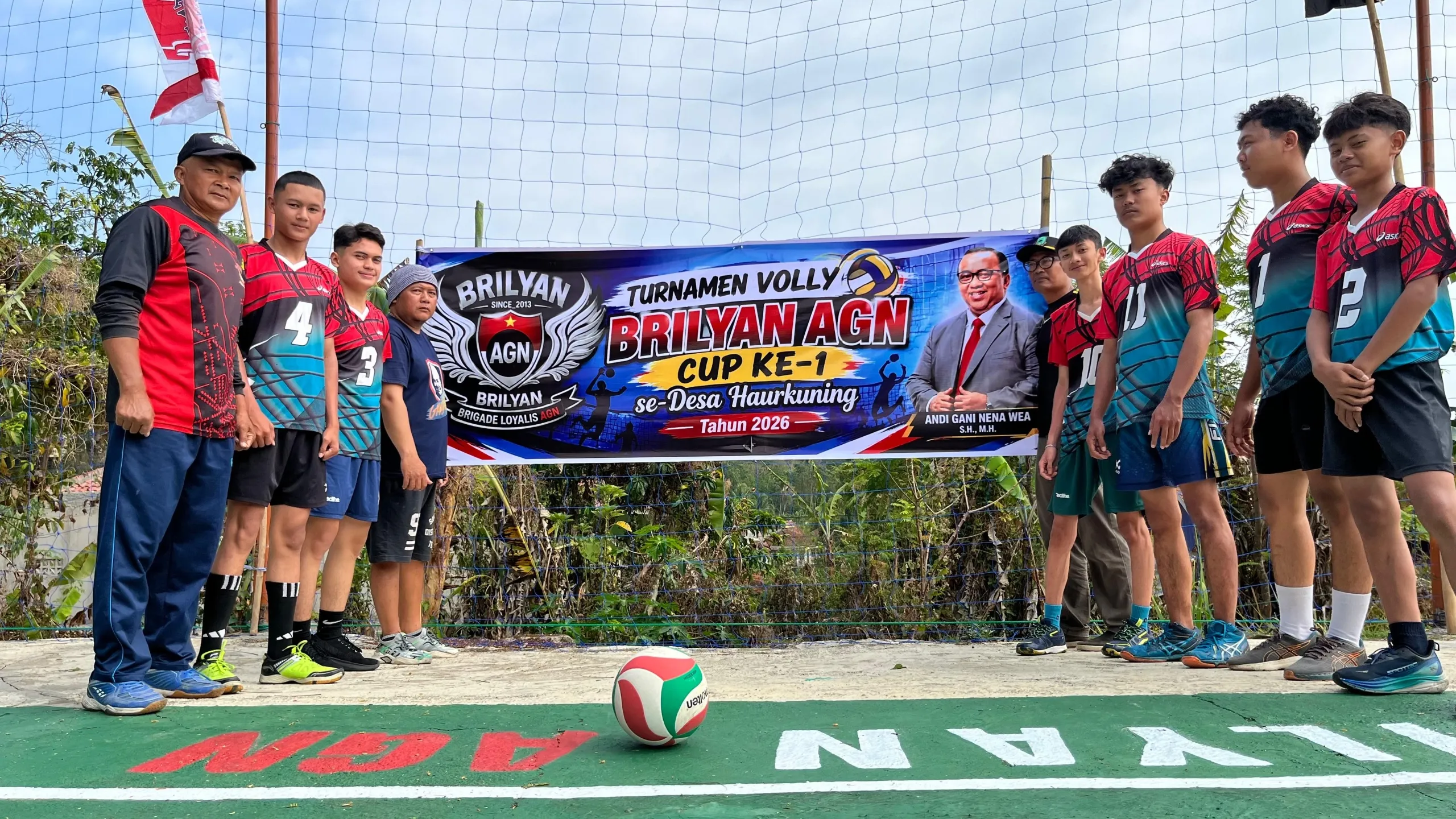 Brilyan AGN Cup I Meriahkan Turnamen Voli Desa Haur Kuning